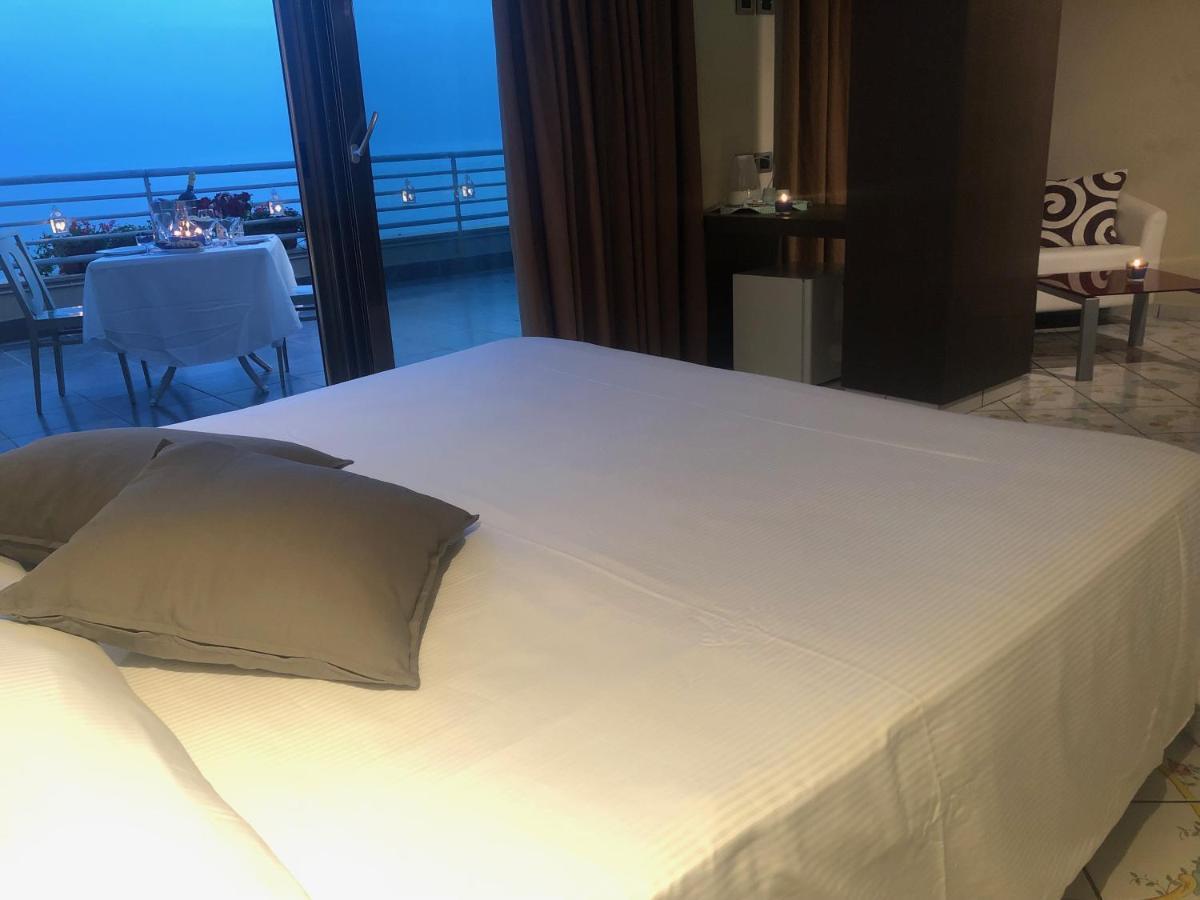 Hotel Ancora Pontecagnano Esterno foto