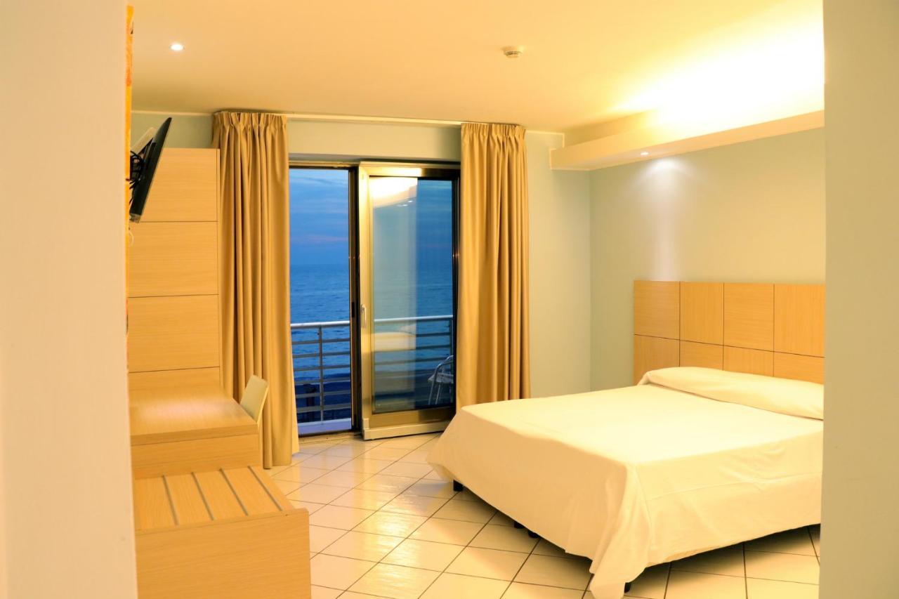 Hotel Ancora Pontecagnano Esterno foto